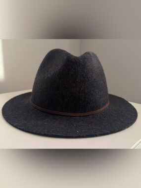 NWOT Scala Classico 100% Wool Fedora Hat Charcoal Grey Unisex